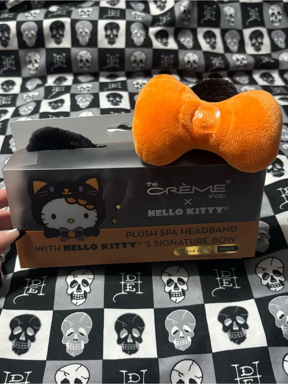 Crème Shop x Hello Kitty Halloween Black Cat Plush Spa Headband